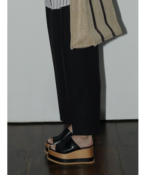 AMAIL（アマイル）の「Millefeuille up sandal（サンダル・レディース・アイボリー/ブラック・S/M/L）」の19枚目の写真