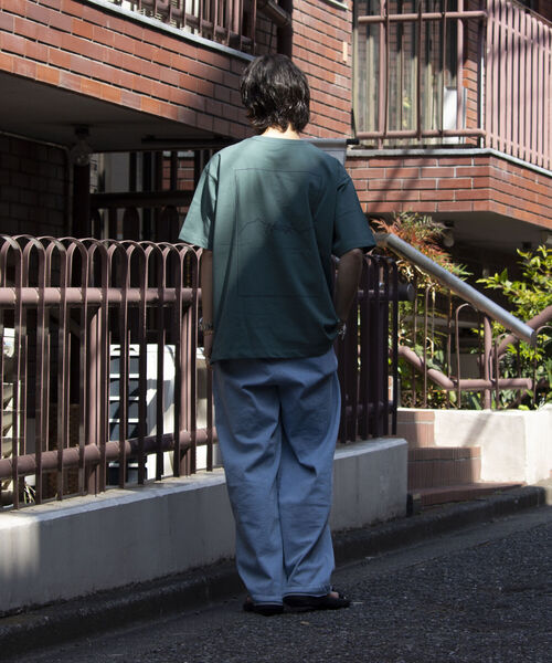 NANGA(ナンガ)の「【NANGA×GLOSTER】別注 バックプリントTシャツ ドロップショルダー/ビッグシルエット(Tシャツ/カットソー・メンズ・ブラック/ホワイト/グリーン・M/L)」の19枚目の写真
