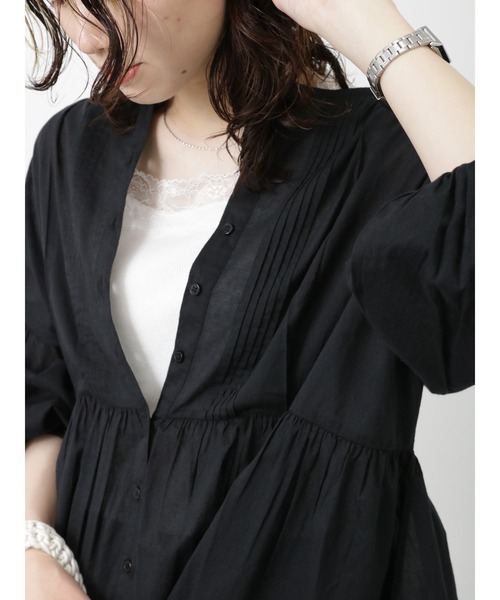 Samansa Mos2 blue(サマンサモスモスブルー)の「前後2way幅広レースタンクトップ(タンクトップ・レディース・ブラック/ベージュ/オフホワイト・LARGE/MEDIUM)」の14枚目の写真