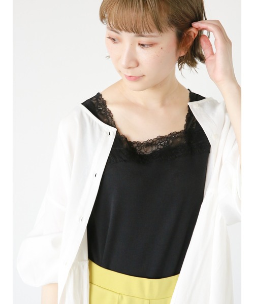 Samansa Mos2 blue(サマンサモスモスブルー)の「前後2way幅広レースタンクトップ(タンクトップ・レディース・ブラック/ベージュ/オフホワイト・LARGE/MEDIUM)」の12枚目の写真