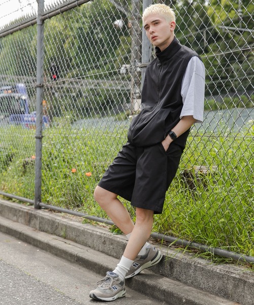 WEGO(ウィゴー)の「WEGO/【セットアップ対応】TECH EASYSHORTS(チノパンツ・メンズ・ブラック/ライトグレー・MEDIUM/LARGE)」の14枚目の写真