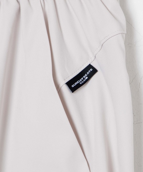 WEGO(ウィゴー)の「WEGO/【セットアップ対応】TECH EASYSHORTS(チノパンツ・メンズ・ブラック/ライトグレー・MEDIUM/LARGE)」の17枚目の写真