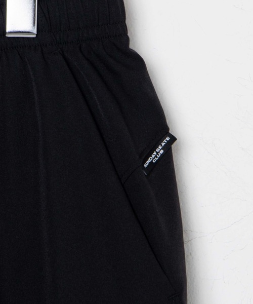 WEGO(ウィゴー)の「WEGO/【セットアップ対応】TECH EASYSHORTS(チノパンツ・メンズ・ブラック/ライトグレー・MEDIUM/LARGE)」の19枚目の写真