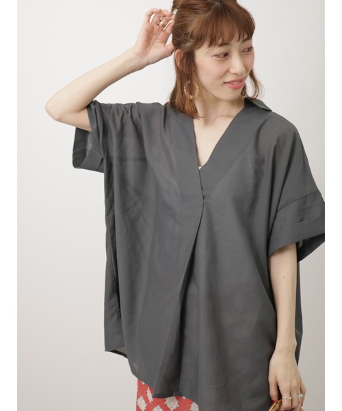 Lugnoncure(ルノンキュール)の「ポリ麻スキッパーシャツ(シャツ/ブラウス・レディース・オフホワイト/チャコールグレー/ピンク/ネイビー・F)」の3枚目の写真
