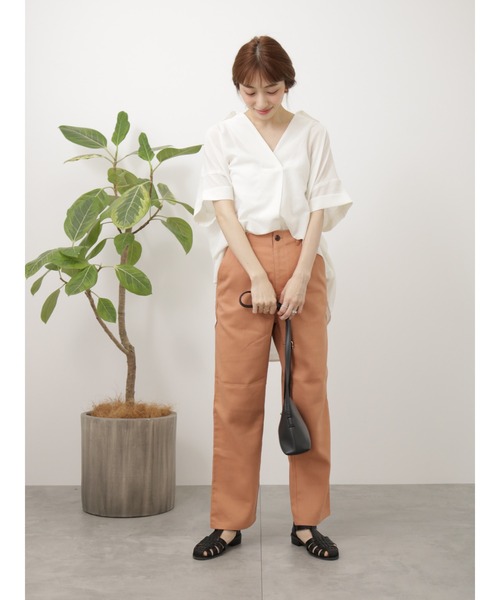 Lugnoncure(ルノンキュール)の「ポリ麻スキッパーシャツ(シャツ/ブラウス・レディース・オフホワイト/チャコールグレー/ピンク/ネイビー・F)」の17枚目の写真