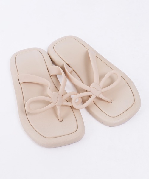 WC(ダブル シー)の「リボントングサンダル(サンダル・レディース・ピンク/ブラック/ベージュ・SMALL/MEDIUM)」の12枚目の写真