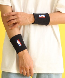 NIKE（ナイキ）の「【NIKE/ナイキ 】NBA リストバンド（2個セット-両手用-）（バングル/リストバンド・メンズ）」