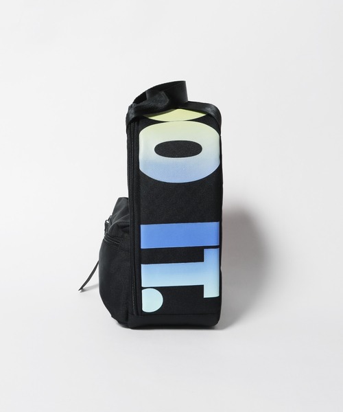 NIKE(ナイキ)の「NIKE/ナイキ SHINE LUNCH BAG ランチバッグ お弁当ボックス(ハンドバッグ・メンズ・ブラック・FREE)」の2枚目の写真