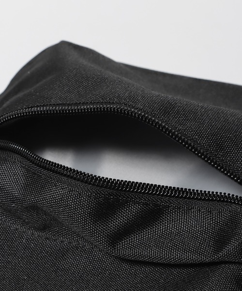 NIKE(ナイキ)の「NIKE/ナイキ SHINE LUNCH BAG ランチバッグ お弁当ボックス(ハンドバッグ・メンズ・ブラック・FREE)」の10枚目の写真