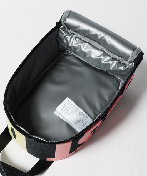 NIKE(ナイキ)の「NIKE/ナイキ SHINE LUNCH BAG ランチバッグ お弁当ボックス(ハンドバッグ・メンズ・ブラック・FREE)」の12枚目の写真