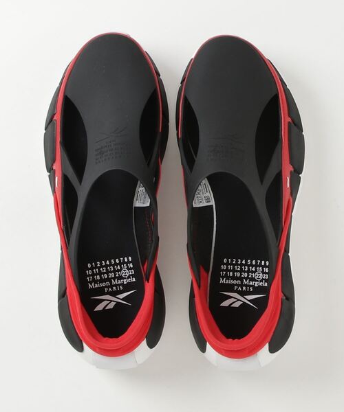 Maison Margiela（メゾンマルジェラ）の「SNEAKERS（サンダル・メンズ・ブラック×レッド・42/40.5）」の6枚目の写真