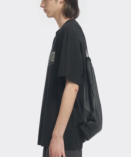Millo Archive(ミロ アーカイブ)の「【millo 】グロッシー ストリング バッグ / Glossy String Bag(バックパック/リュック・レディース・シルバーグレー/ブラック・FREE)」の8枚目の写真