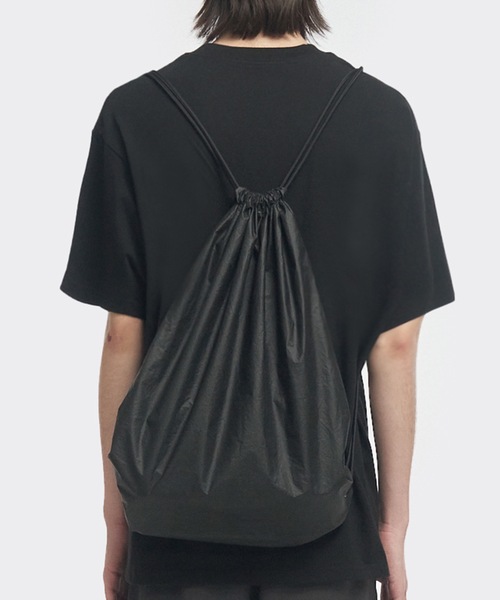 Millo Archive(ミロ アーカイブ)の「【millo 】グロッシー ストリング バッグ / Glossy String Bag(バックパック/リュック・レディース・シルバーグレー/ブラック・FREE)」の12枚目の写真