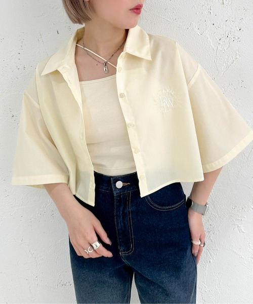 apres jour mignon(アプレジュールミニョン)の「クロップド半袖シャツ【ZOZOTOWN限定アイテム】(シャツ/ブラウス・レディース・ライトブルー/ブラック/ライトイエロー/オフホワイト・フリー/X-LARGE)」の22枚目の写真