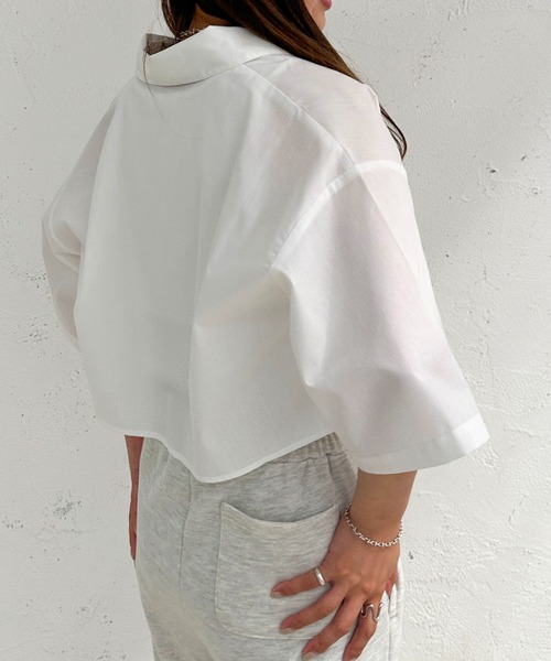 apres jour mignon(アプレジュールミニョン)の「クロップド半袖シャツ【ZOZOTOWN限定アイテム】(シャツ/ブラウス・レディース・ライトブルー/ブラック/ライトイエロー/オフホワイト・フリー/X-LARGE)」の5枚目の写真