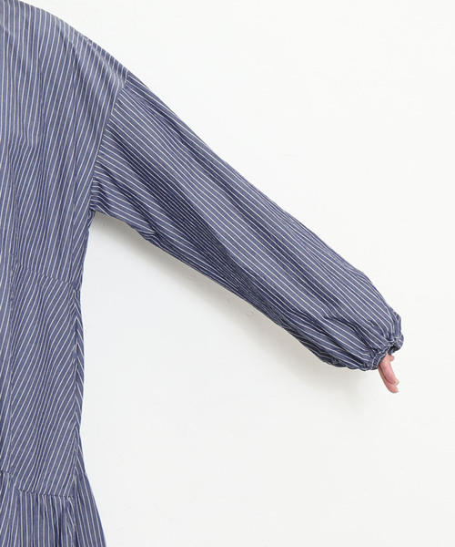 JOURNAL STANDARD LUXE（ジャーナルスタンダード　ラックス）の「ワッシャーティアードワンピース（ワンピース・レディース・ブラック/ネイビー・FREE）」の12枚目の写真