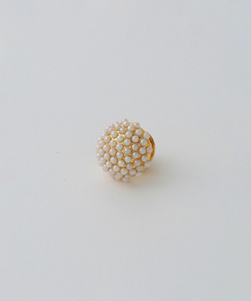 ROPE'(ロペ)の「【MITAKE BUTTON(ミタケボタン)】ピンブローチ(ブローチ/コサージュ・レディース・ゴールド/ブラック系その他/オフホワイト・FREE)」の9枚目の写真
