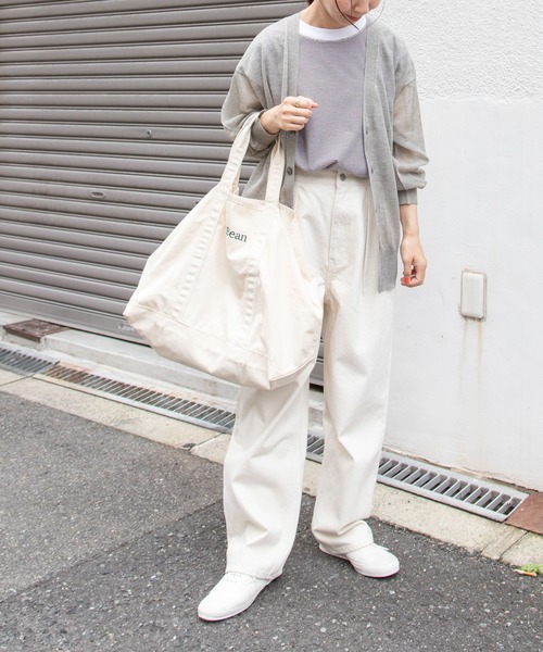 FORK&SPOON（フォークアンドスプーン）の「『一部WEB限定カラー』『洗濯可』FORK&SPOON　LEVITA V-NECK カーディガン（カーディガン/ボレロ・レディース・ベージュ系その他/オフホワイト/ブラック・1）」の11枚目の写真