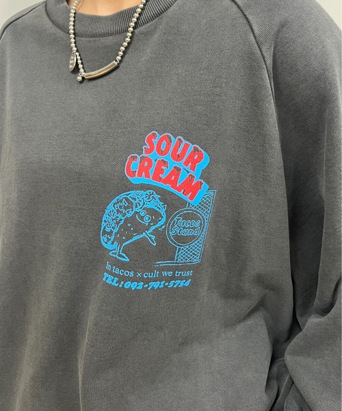 Sourcream（サワークリーム）の「【Sourcream × TACOSSTAND】クルーロゴスウェット（スウェット・レディース・アイボリー/ライトグレー/ネイビー/ブラック・FREE）」の17枚目の写真
