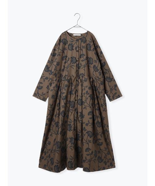 M-PREMIER★ドットプリントバックサテンワンピース ドットプリントバックサテンワンピース＞はe-shoppingに明日入荷