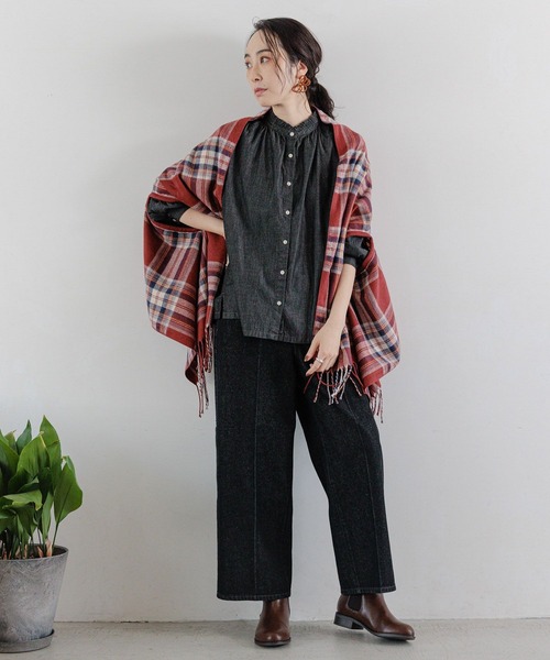 studio CLIP（スタディオクリップ）の「センタープレスデニムパンツ[プチ・プラスサイズあり]（デニムパンツ・レディース・ブラック/アイボリー/インディゴブルー・MEDIUM/ﾌﾘｰ(L)/LARGE/PF）」の5枚目の写真