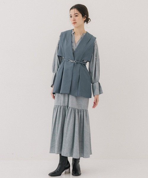 PUBLIC TOKYO(パブリックトウキョウ)の「パウダーツイルベルテッドジレ(ノーカラージャケット・レディース・ダークグレー/ベージュ/ブルー・FREE)」の22枚目の写真