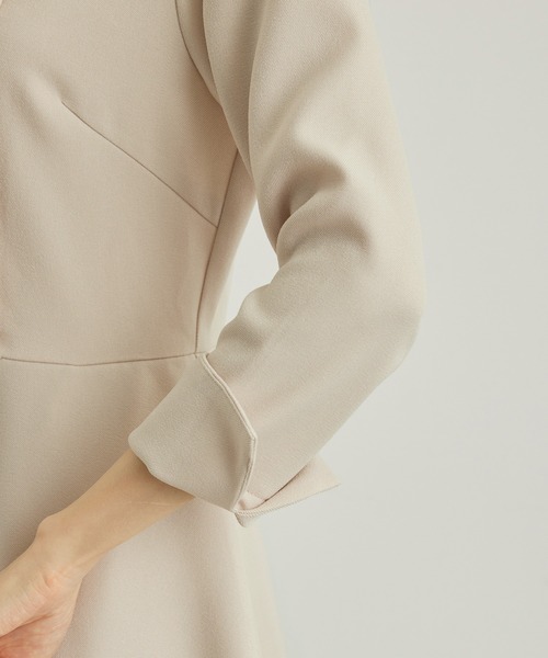 ROPE' PICNIC(ロペピクニック)の「【WEB限定】ラナテック/フィット&フレアワンピース(ワンピース・レディース・ブラック/ベージュ・40/38)」の11枚目の写真