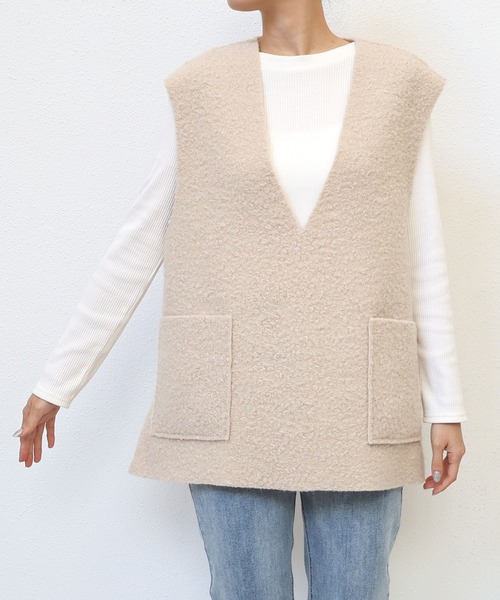 andme(アンドミー)の「フェイクリングウール深Vネックベスト(ベスト・レディース・ブラック/モカ/ライトベージュ・L/M)」の9枚目の写真