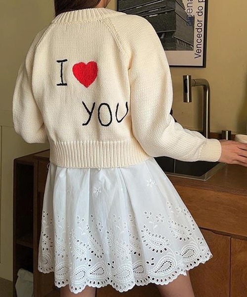 LYEON(リヨン)の「バックロゴ刺繍ジップアップニット(ニット/セーター・レディース・オフホワイト/ネイビー・FREE)」の2枚目の写真