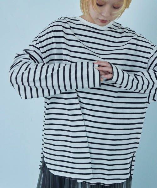 Fashion Letter（ファッションレター）の「オーバーサイズ ボーダー ロングTシャツ（Tシャツ/カットソー・レディース・ブルー/ブラック/ベージュ/レッド/ピンク/グリーン・M）」の2枚目の写真