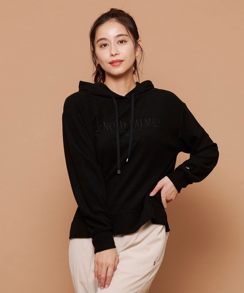 Arnold Palmer(アーノルドパーマー)の「ライト ジャージ メルトン ロゴパーカー(パーカー・レディース・ブラック/アイボリー/ライトベージュ・L/M/S)」の1枚目の写真