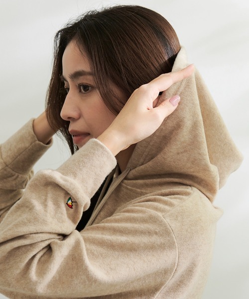 Arnold Palmer(アーノルドパーマー)の「ライト ジャージ メルトン ロゴパーカー(パーカー・レディース・ブラック/アイボリー/ライトベージュ・L/M/S)」の21枚目の写真