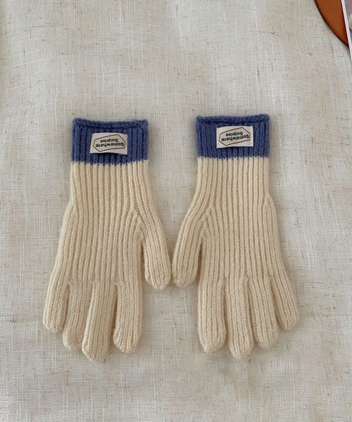 aimoha（アイモハ）の「【aimoha-KIDS-】子供服　リブニットバイカラーグローブ（手袋・キッズ・オフホワイト/グレー/ブルー/チョコ/ピンク系その他/ブラック/グリーン/レッド/ネイビー・FREE）」の2枚目の写真