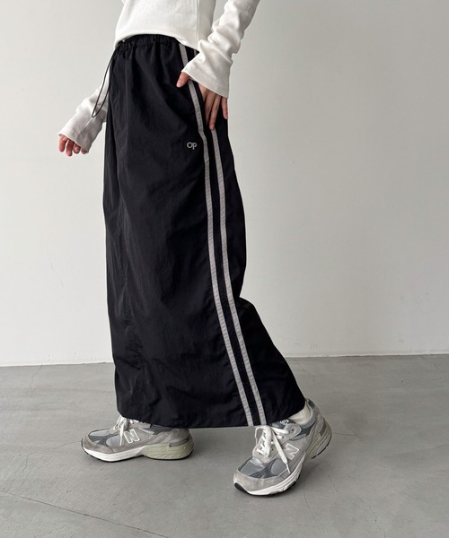 CANAL JEAN（キャナルジーン）の「Ocean Pacific　ラインスカート（スカート・レディース・ネイビー/ブラック・MEDIUM/SMALL）」の22枚目の写真