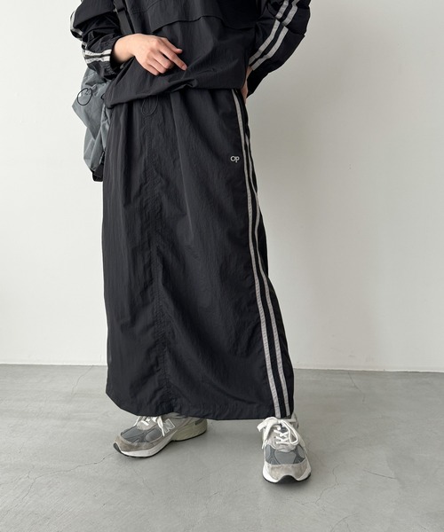 CANAL JEAN（キャナルジーン）の「Ocean Pacific　ラインスカート（スカート・レディース・ネイビー/ブラック・MEDIUM/SMALL）」の21枚目の写真