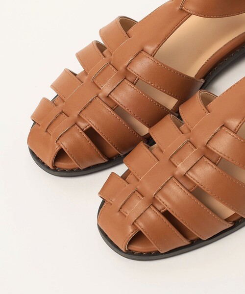 BEAMS HEART(ビームスハート)の「BEAMS HEART / フェイクレザー グルカサンダル(サンダル・レディース・ブラック系その他4/ホワイト系その他5/シルバー/ブラウン・LARGE/MEDIUM/SMALL)」の14枚目の写真