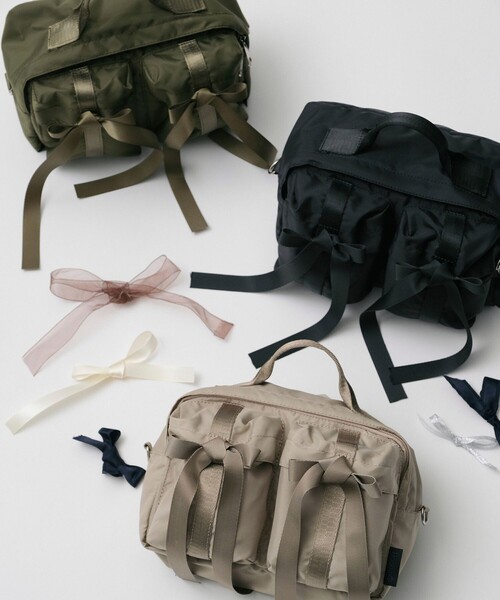 OUTDOOR PRODUCTS(アウトドアプロダクツ)の「OUTDOOR PRODUCTS × Firsthand/アウトドアプロダクツ 別注2ポケットリボンバッグ / ショルダーバッグ / ハンドバッグ(ショルダーバッグ・レディース・ブラック/オリーブ/ベージュ・FREE)」の5枚目の写真