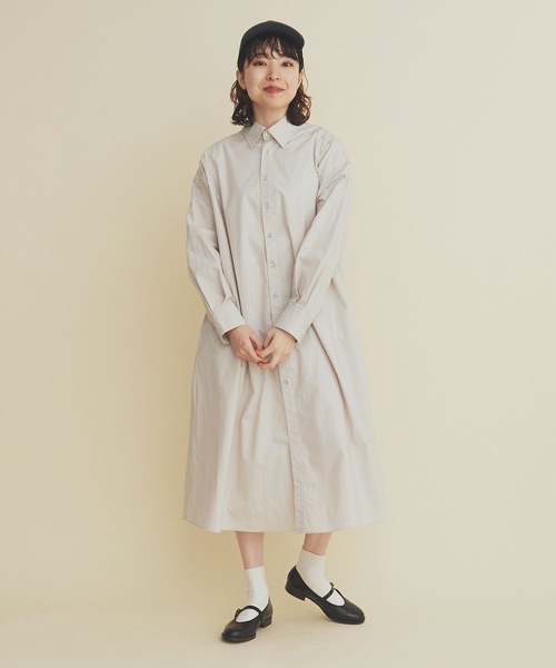 I am I in fact...(アイアムアイインファクト)の「数字刺繍 BIG ONEPIECE(シャツワンピース・レディース・グレイッシュベージュ/パープル・FREE)」の9枚目の写真