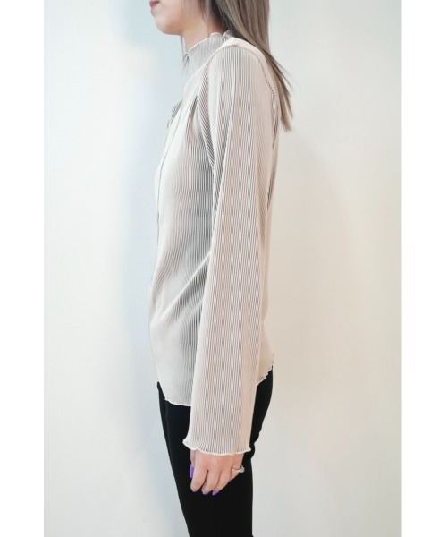 CECIL McBEE（セシルマクビー）の「２WAYプチハイネックメロートップス（Tシャツ/カットソー・レディース・ブラック/ブルー/ライトベージュ・MEDIUM/LARGE）」の13枚目の写真