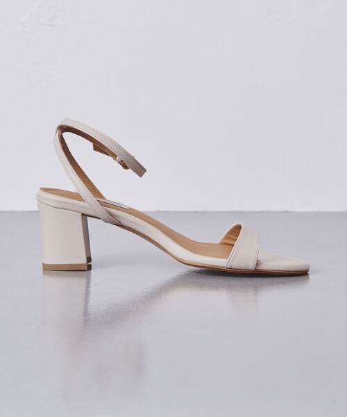 UNITED ARROWS(ユナイテッドアローズ)の「アンクルベルト チャンキーサンダル(サンダル・レディース・ライム/ホワイト/ブラック・35h/35/38/36h/36/37h/37)」の13枚目の写真