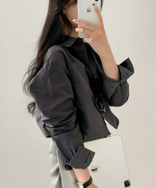 BEIDELLI（ベイデリー）の「[BELLIDE MADE] トゥデイポケットクロップシャツ（シャツ/ブラウス・レディース・ホワイト/スカイブルー/チャコールグレー/ベージュ/ピンク・FREE）」の3枚目の写真