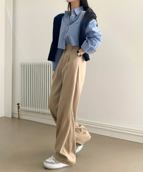 BEIDELLI（ベイデリー）の「[BELLIDE MADE] トゥデイポケットクロップシャツ（シャツ/ブラウス・レディース・ホワイト/スカイブルー/チャコールグレー/ベージュ/ピンク・FREE）」の16枚目の写真