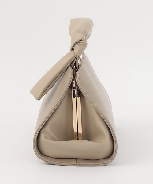 green label relaxing（グリーンレーベルリラクシング）の「2WAYクラッチ バッグ（ショルダーバッグ・レディース・ブラック/ベージュ・FREE）」の9枚目の写真