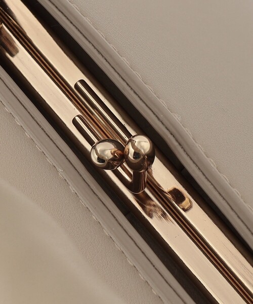 green label relaxing（グリーンレーベルリラクシング）の「2WAYクラッチ バッグ（ショルダーバッグ・レディース・ブラック/ベージュ・FREE）」の16枚目の写真