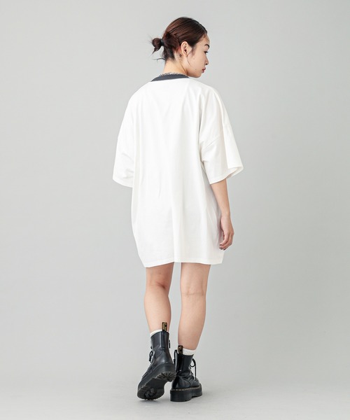 X-girl（エックスガール）の「DOUBLE STRIPE S/S BIG TEE DRESS（ワンピース・レディース・ホワイト/ブラウン/チャコール・S/M）」の9枚目の写真