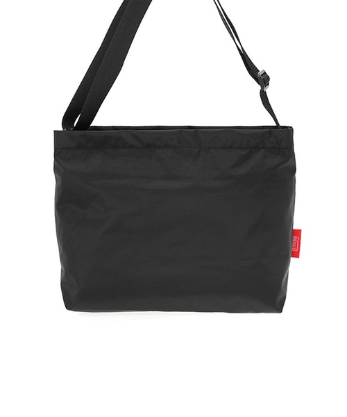 Manhattan Portage（マンハッタンポーテージ）の「Clearview Shoulder Bag 420D Nylon（ショルダーバッグ・メンズ・ブラック・MEDIUM）」の2枚目の写真