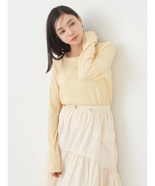 earth music&ecology(アースミュージックアンドエコロジー)の「うねうねプルオーバー(Tシャツ/カットソー・レディース・イエロー/ラベンダー/アイボリー/ブラック・FREE)」の13枚目の写真