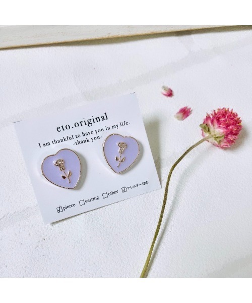 tone(トーン)の「【eto】ハート お花 カボションピアス(MA)(ピアス(両耳用)・レディース・イエロー/パープル/ピンク/グリーン/ホワイト/ブルー・FREE)」の4枚目の写真