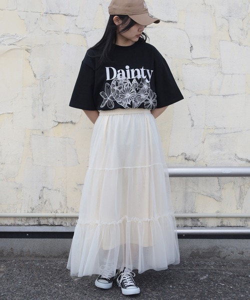 make a ray!（メイク ア レイ！）の「【0】ハート & フラワーロゴ刺繍 グラフィックデザイン ビッグシルエット 半袖Tシャツ/オーバーサイズ/ストリート/ FLOWER＆HEART Dainty Logo /韓国スタイル/レトロ/ユニセックス（Tシャツ/カットソー・レディース・ホワイト×グリーン/ブラック×ホワイト/ホワイト×ネイビー・L/M）」の16枚目の写真