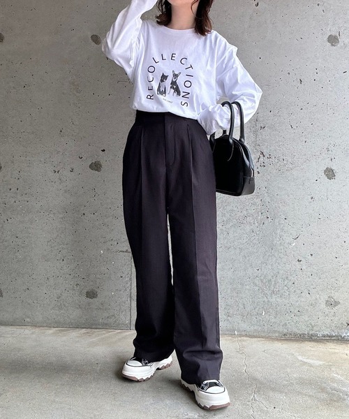 cuorequal（クオレコール）の「アーチロゴロングTシャツ（Tシャツ/カットソー・レディース・ホワイト・MEDIUM/LARGE）」の2枚目の写真